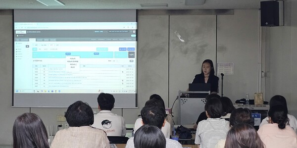유나이티드에이전시는 대구·경북 지역 여행사와 랜드사를 대상으로 설명회를 열고 자사의 B2B 항공예약발권 플랫폼과 티웨이항공 단독특가를 알렸다. / 유나이티드에이전시