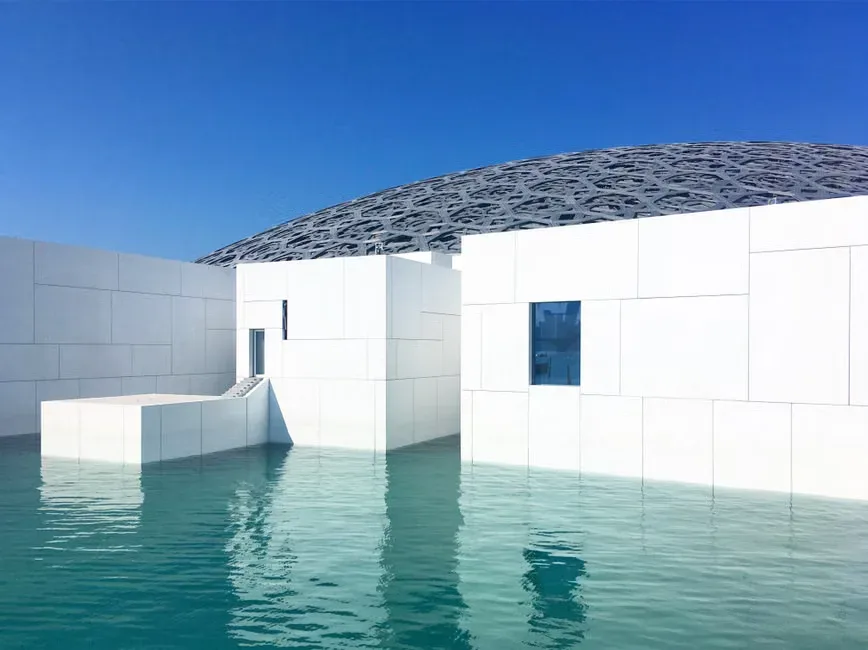 Louvre Abu Dhabi Saadiyat Island