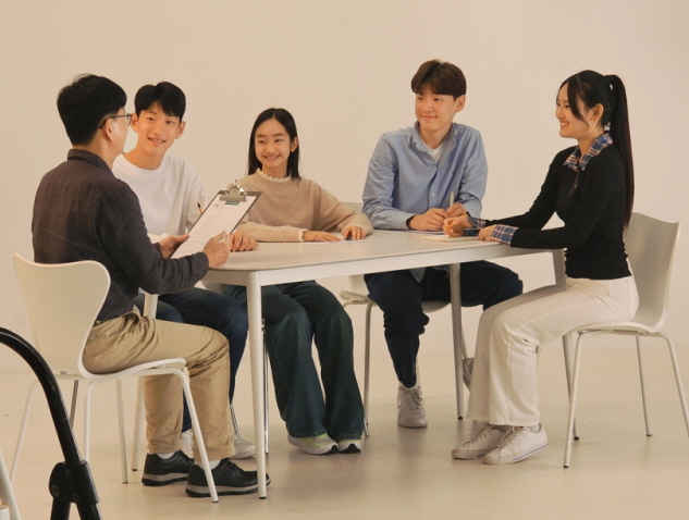 중등 교과서 촬영 현장