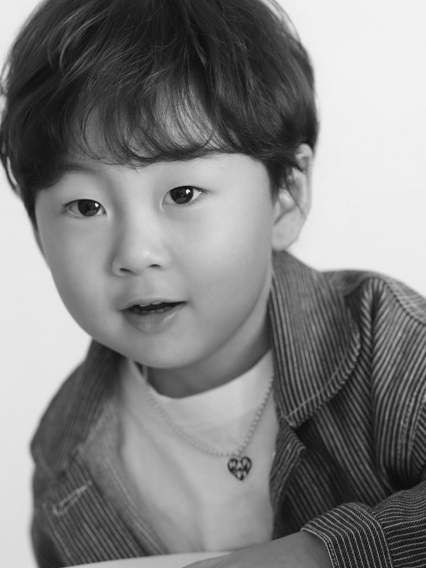 캐스팅하우스 정하이
