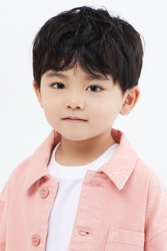 캐스팅하우스 박이준