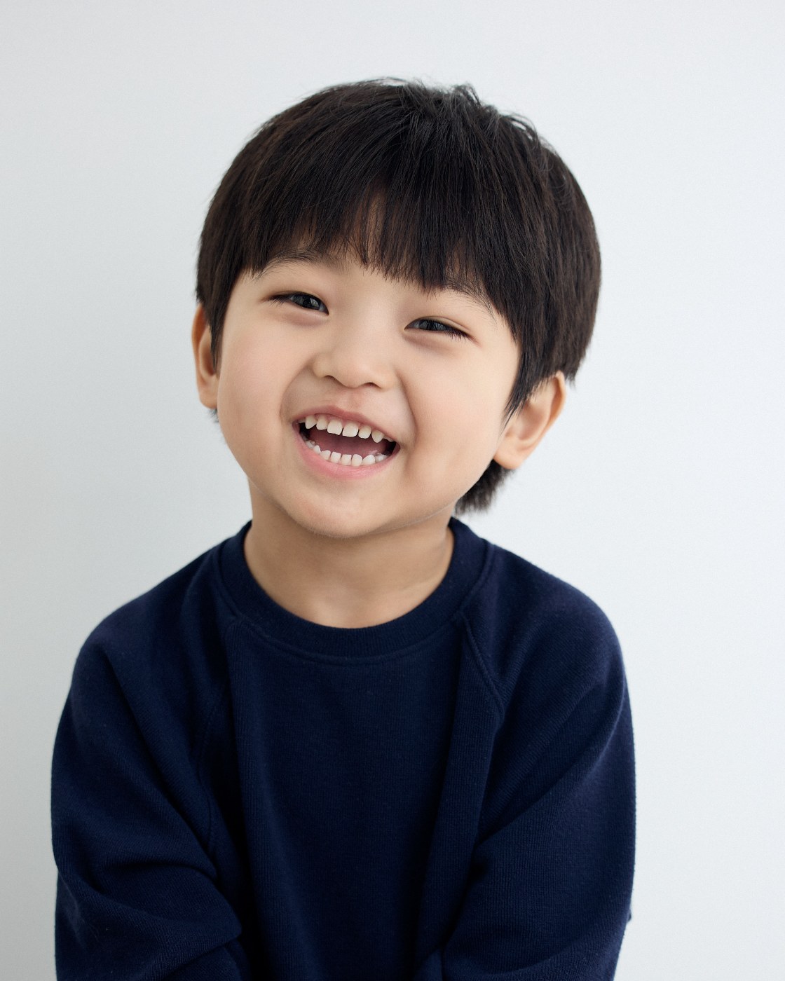 캐스팅하우스 윤시유