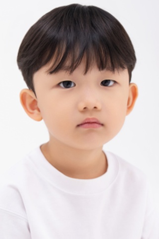 캐스팅하우스 육현호