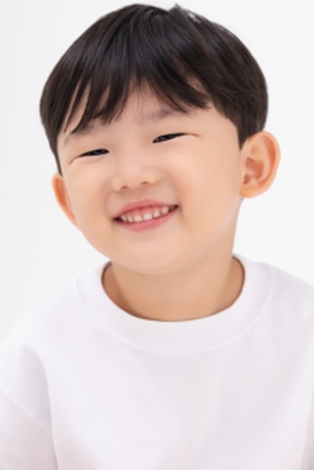 캐스팅하우스 육현호