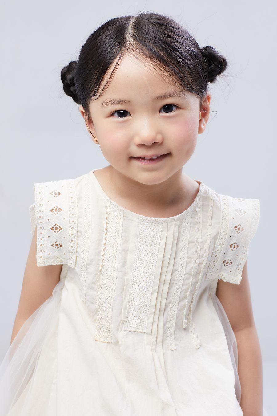캐스팅하우스 박이안