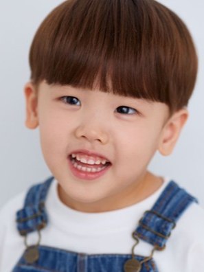 캐스팅하우스 이재율