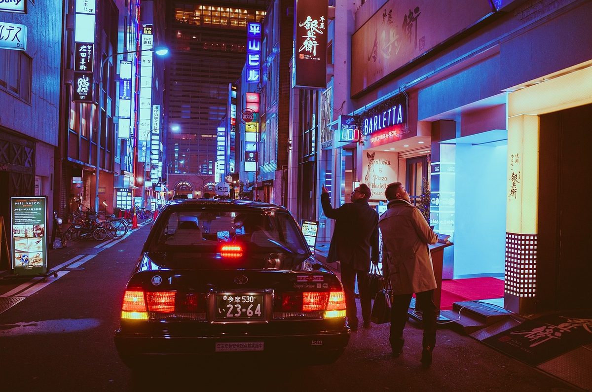 밤 도로를 달리는 강남 자율주행차, 심야 운행 구역