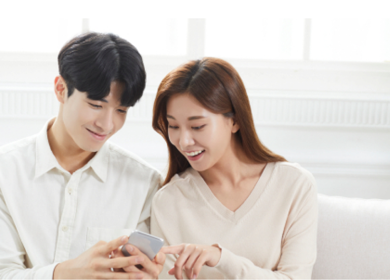 디자인펀치 제작 - 나뷰체험단 Responsive Web/App 메인 비주얼 (모바일)