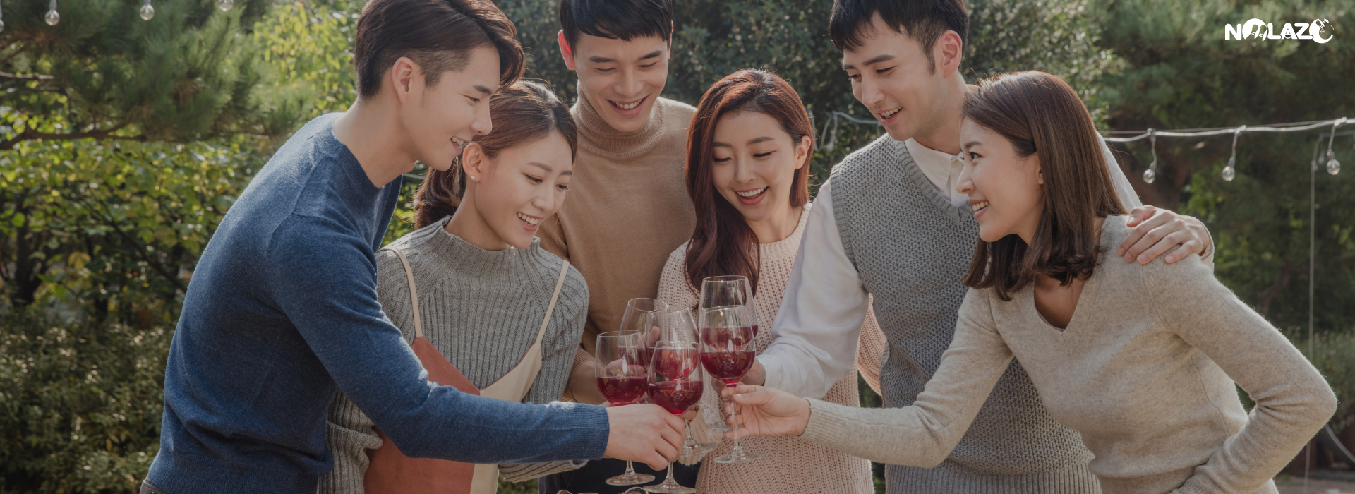디자인펀치 제작 - 놀아조 Responsive Web/App 메인 비주얼 (PC)