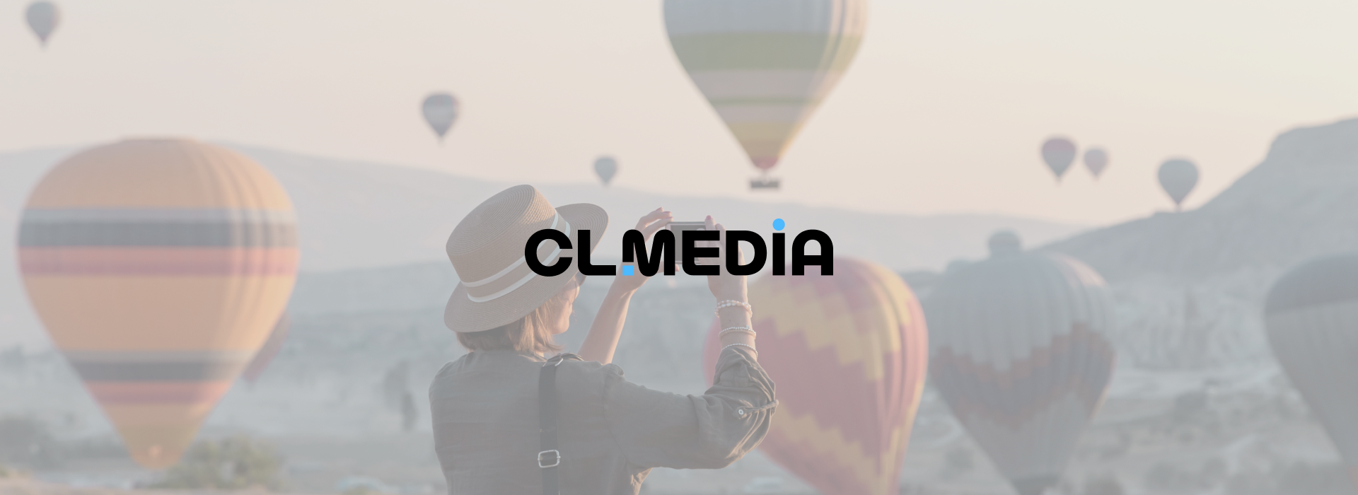 디자인펀치 제작 - 씨엘미디어 로고 BI/CI 메인 비주얼 (PC)