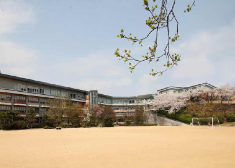 디자인펀치 제작 - 이대부속초등학교(유지보수) Responsive Web/App 메인 비주얼 (모바일)