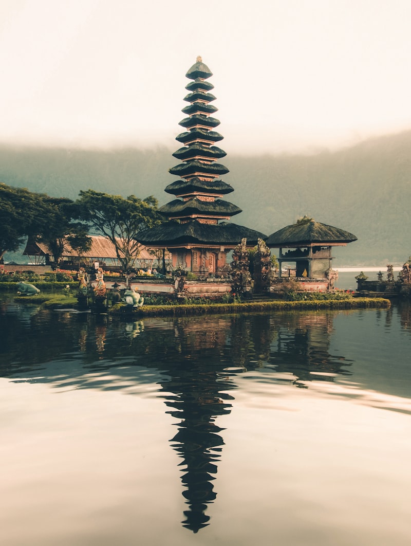 インドネシア