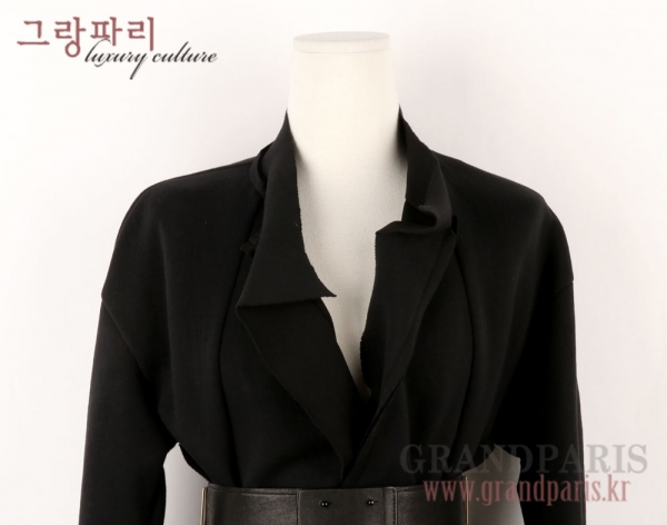 랑방 블랙 슬림 라인 데끼 코트 82