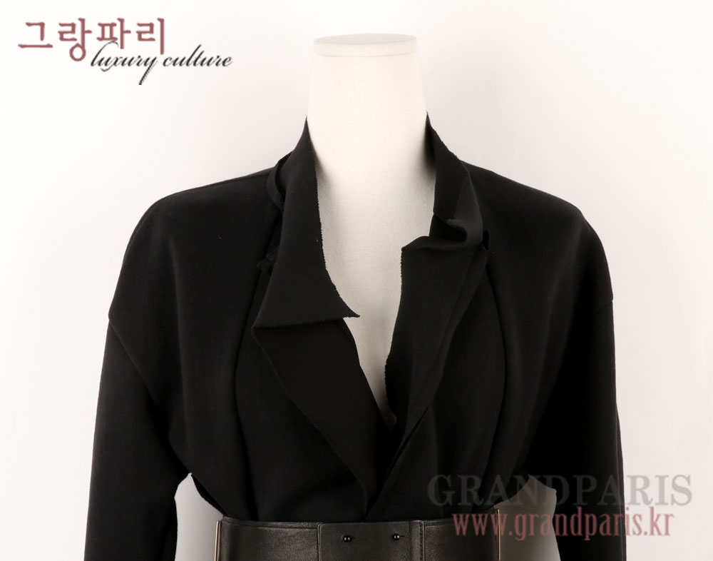 랑방 블랙 슬림 라인 데끼 코트 82