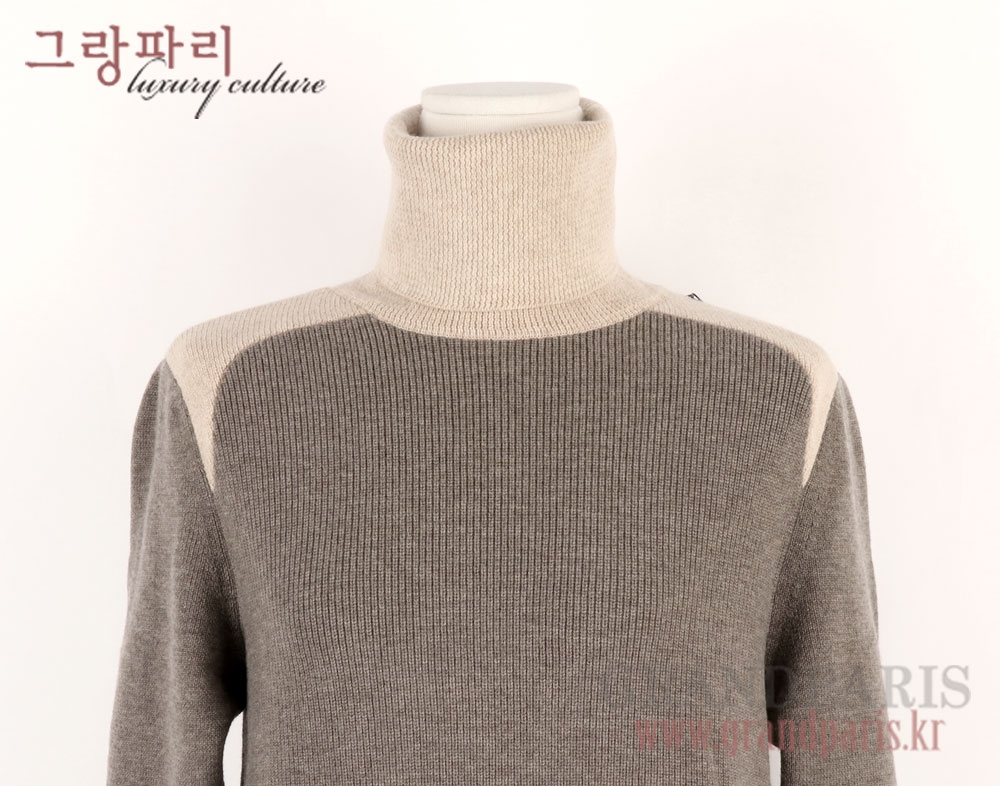 랑방 차콜 베이지 투톤 하이넥 울 니트 상의 F