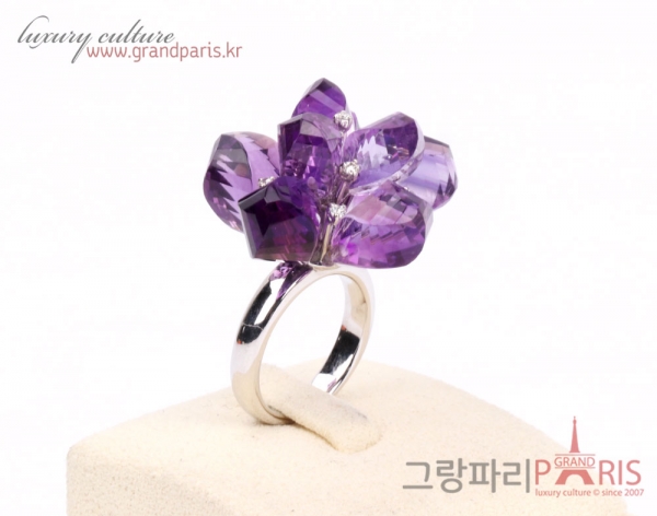 FineJewelry 화이트골드 자수정 빅 플라워 모티브 링