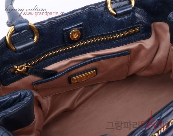 미우미우 네이비블루 금장 다이아퀼팅 토트 겸 숄더