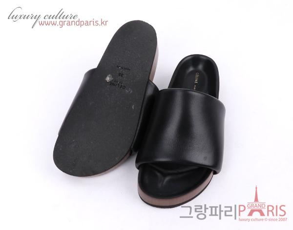 셀린느 블랙 레더 심플 와이드 스트랩 슬리퍼 35