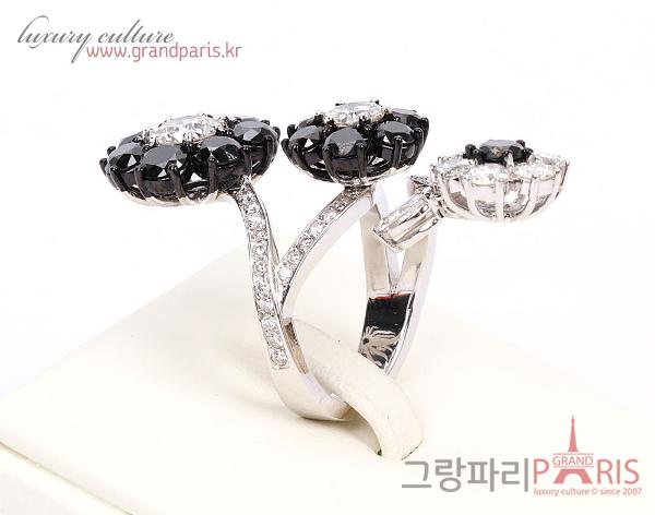 FineJewerly 블랙 앤 화이트 천연다이아몬드 플라워 모티브 링