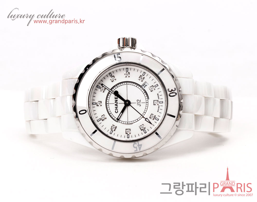 샤넬 J12 화이트 세라믹 다이아 12p 여성시계 33mm 