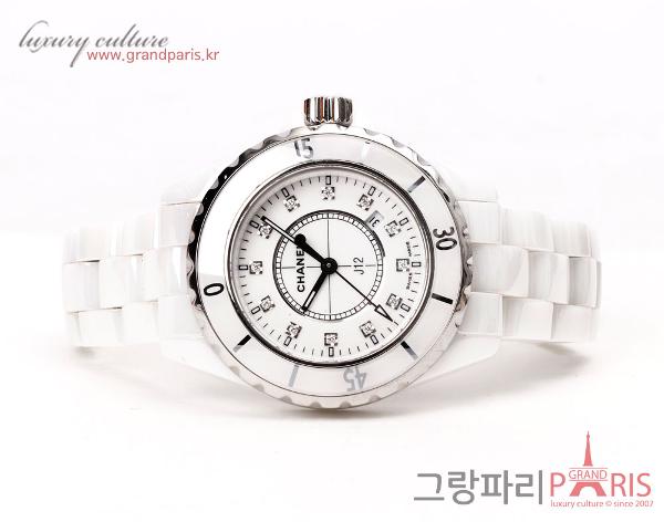 샤넬 J12 화이트 세라믹 다이아 12p 여성시계 33mm 