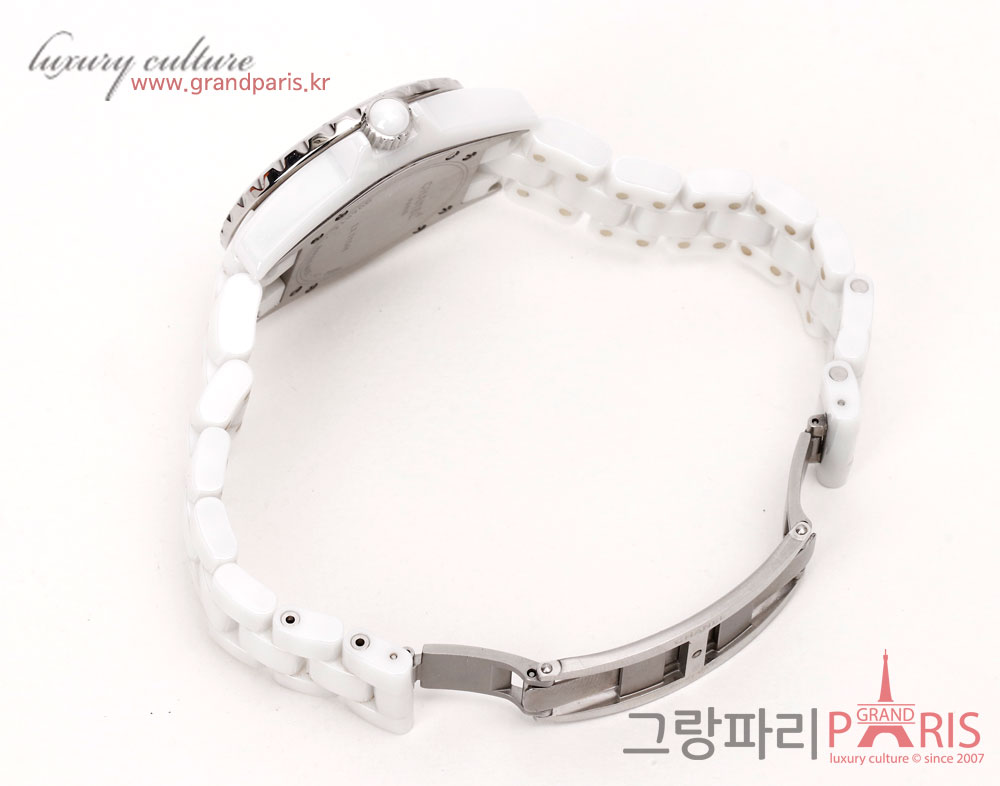 샤넬 J12 화이트 세라믹 다이아 12p 여성시계 33mm 