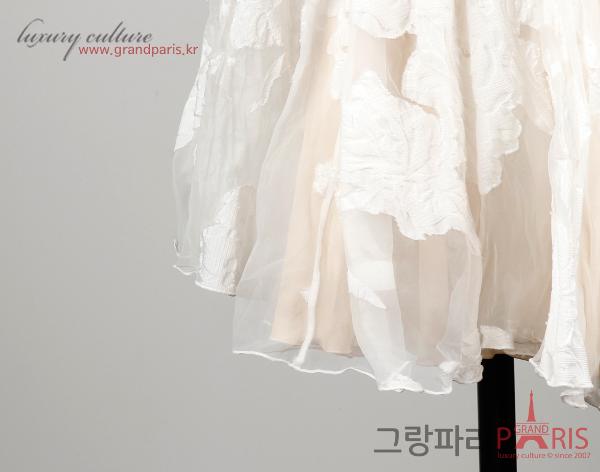끌로에 화이트 베이지 쉬폰 플라워 레이스 스커트 34