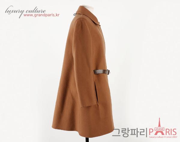 루이비통 카멜 로고 벨티드 코트 36