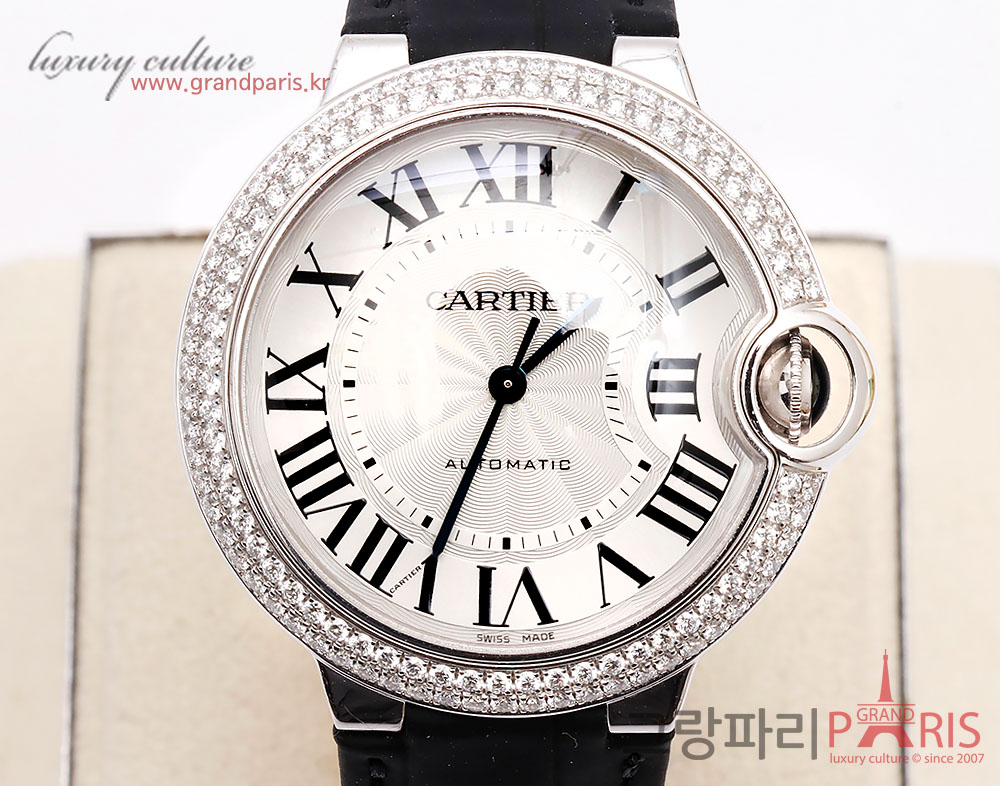 까르띠에 발롱블루 베젤 다이아 화이트골드 시계