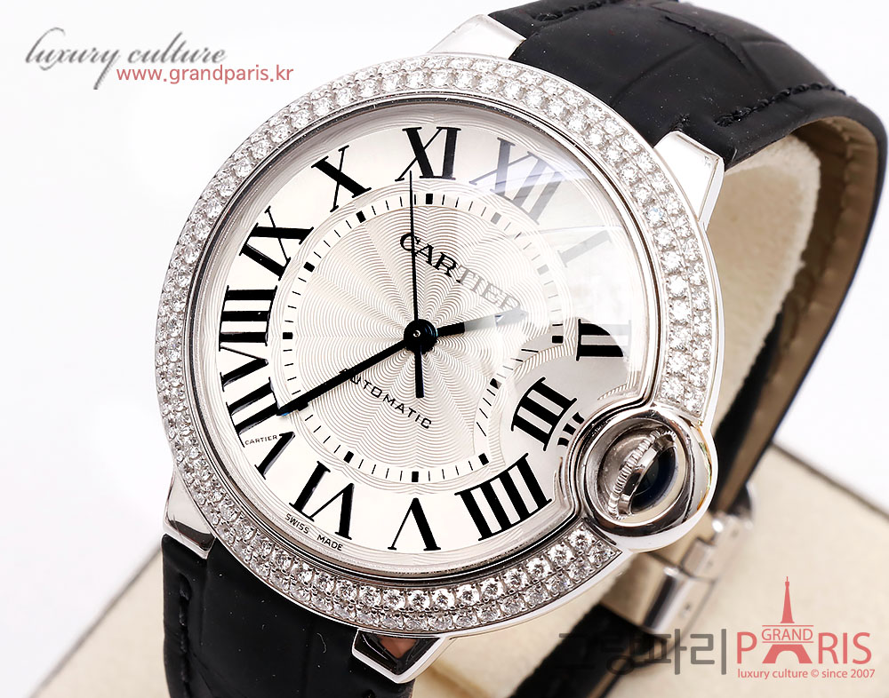 까르띠에 발롱블루 베젤 다이아 화이트골드 시계