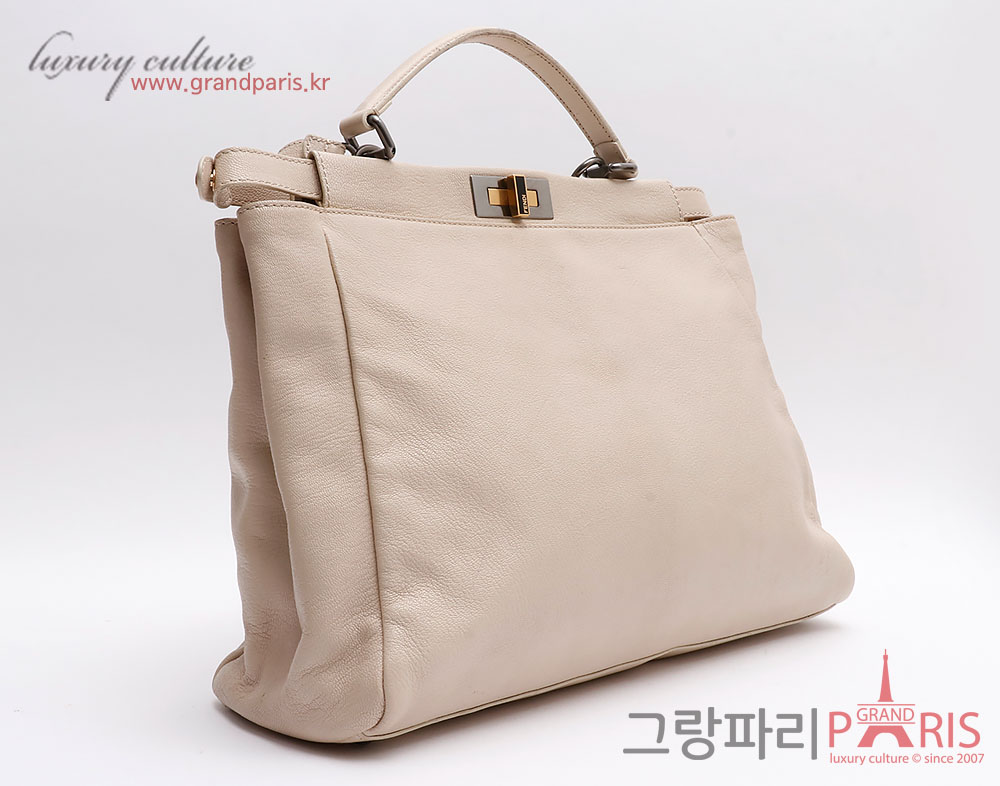 펜디 크림 베이지 피카부 토트