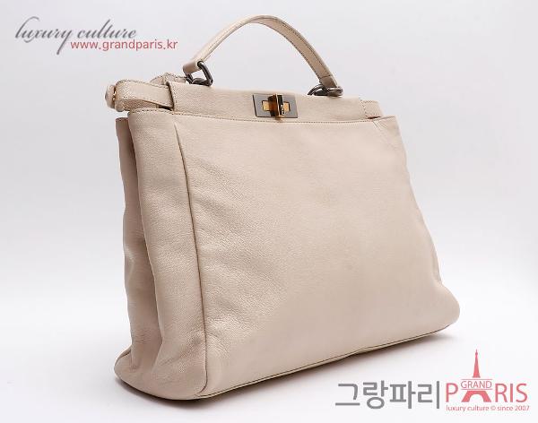 펜디 크림 베이지 피카부 토트