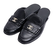 샤넬 블랙 램스킨 블로퍼 뮬 37 보러가기