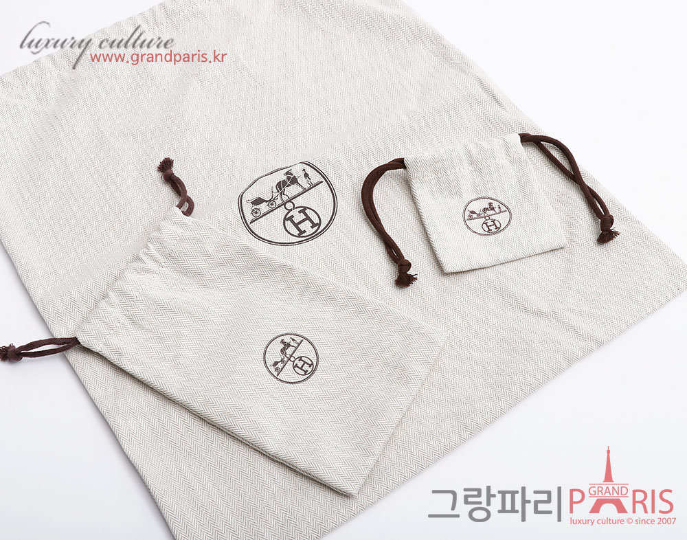 에르메스 델라카발레리아 미니 에벤 은장 Z