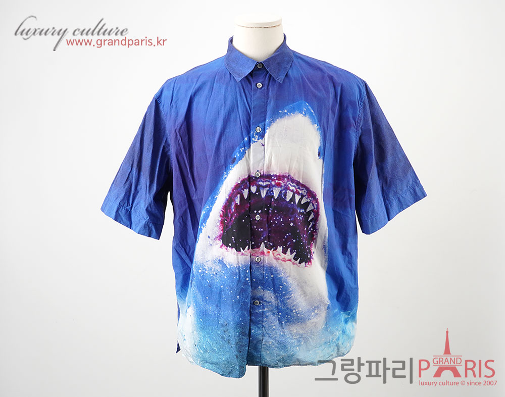 MSGM 블루 샤크 프린트 반소매 셔츠 43/17