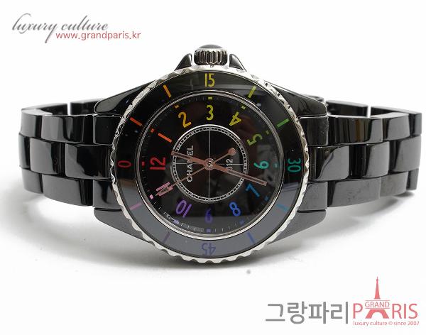 샤넬 J12 레인보우 다이얼 34mm 시계