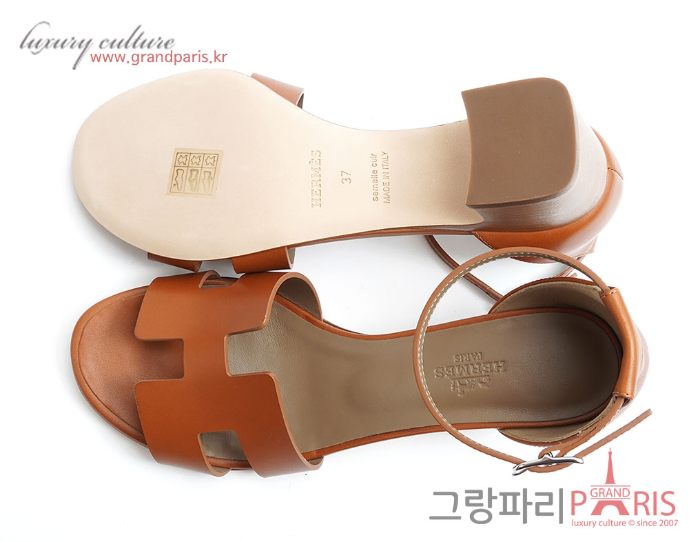 에르메스 엔센스 50 샌들 네츄럴 37