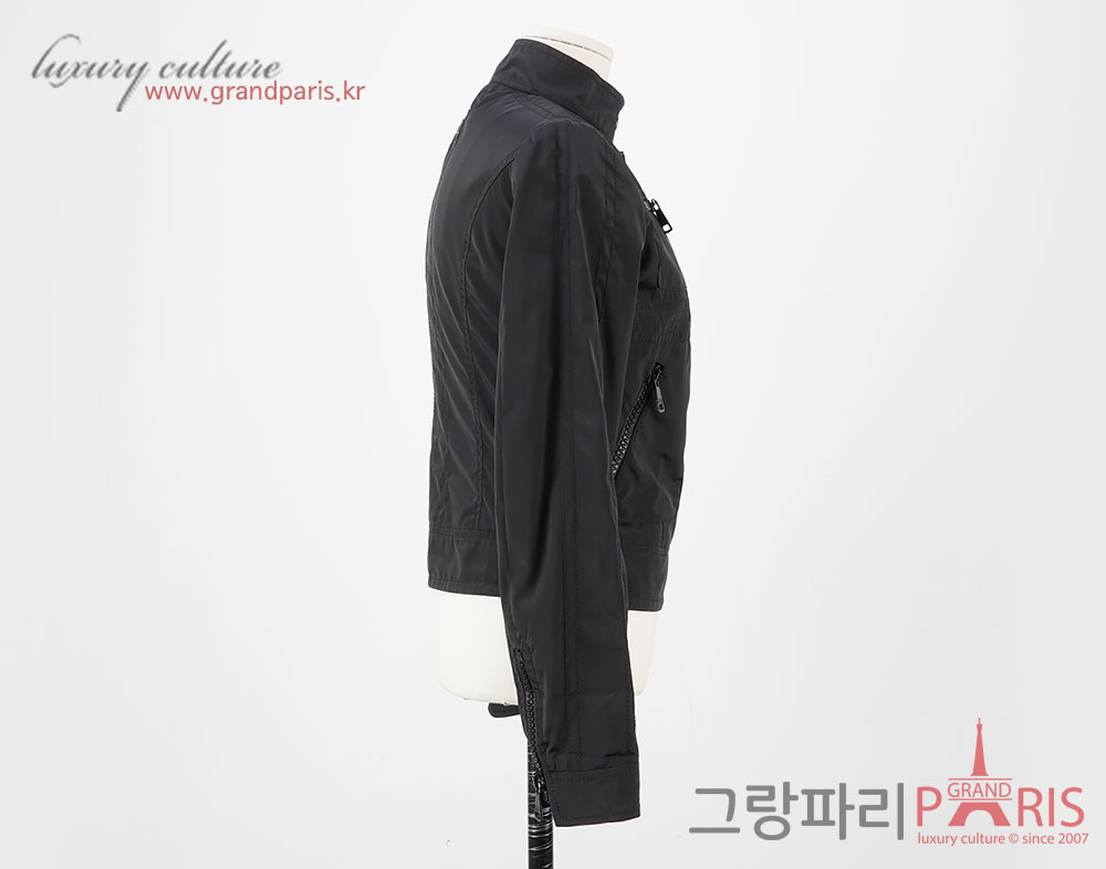 돌체앤가바나 블랙 포켓 크롭 집업 점퍼 36
