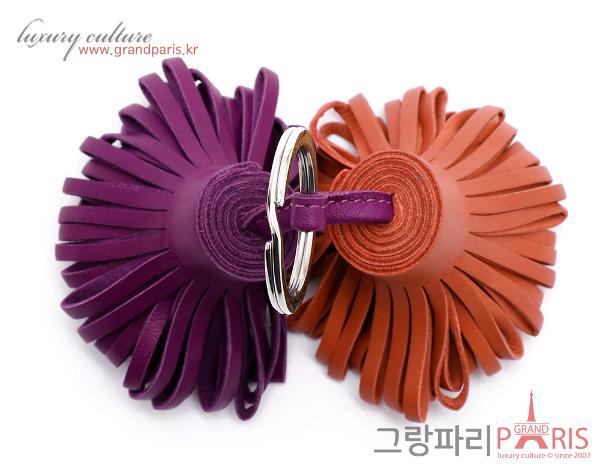 에르메스 카르멘 듀오 키링 테라 바투 아네모네