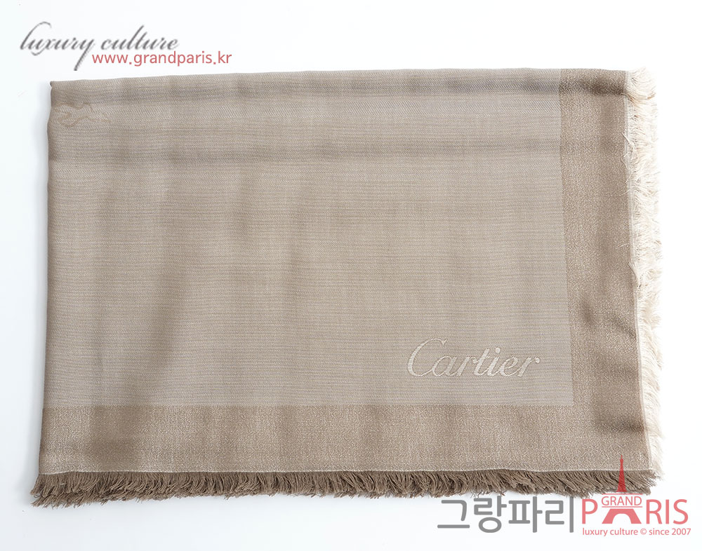 까르띠에 골드 베이지 스톨	