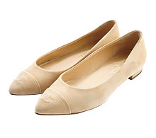 샤넬 베이지 스웨이드 바디 플랫 슈즈 37 1/2 보러가기