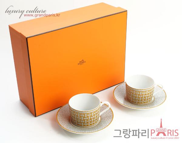 에르메스 모자이크 Au 24 티 컵 앤 소서 골드 Set