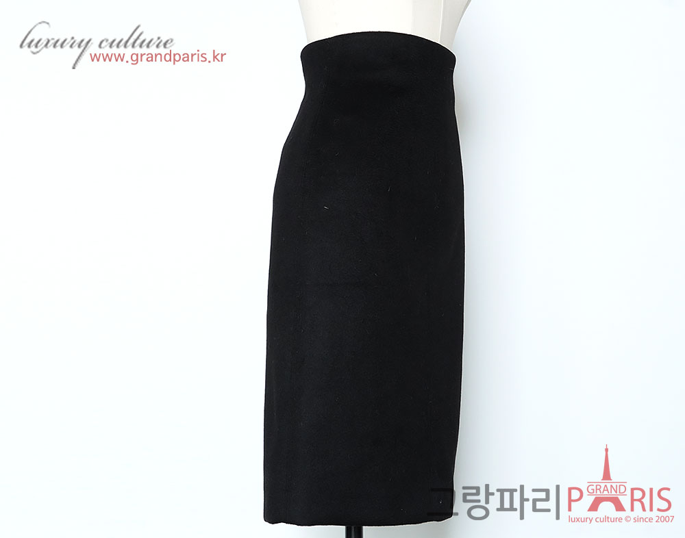버버리 블랙 H라인 미들 스커트 38	