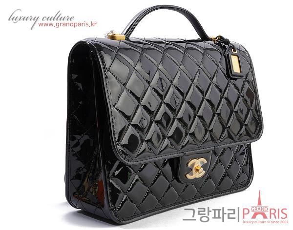 샤넬 클래식 라지 백팩 블랙 빈티지금장 페이턴트 	