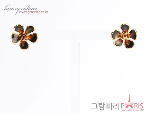 샤넬 CC로고 플라워 귀걸이