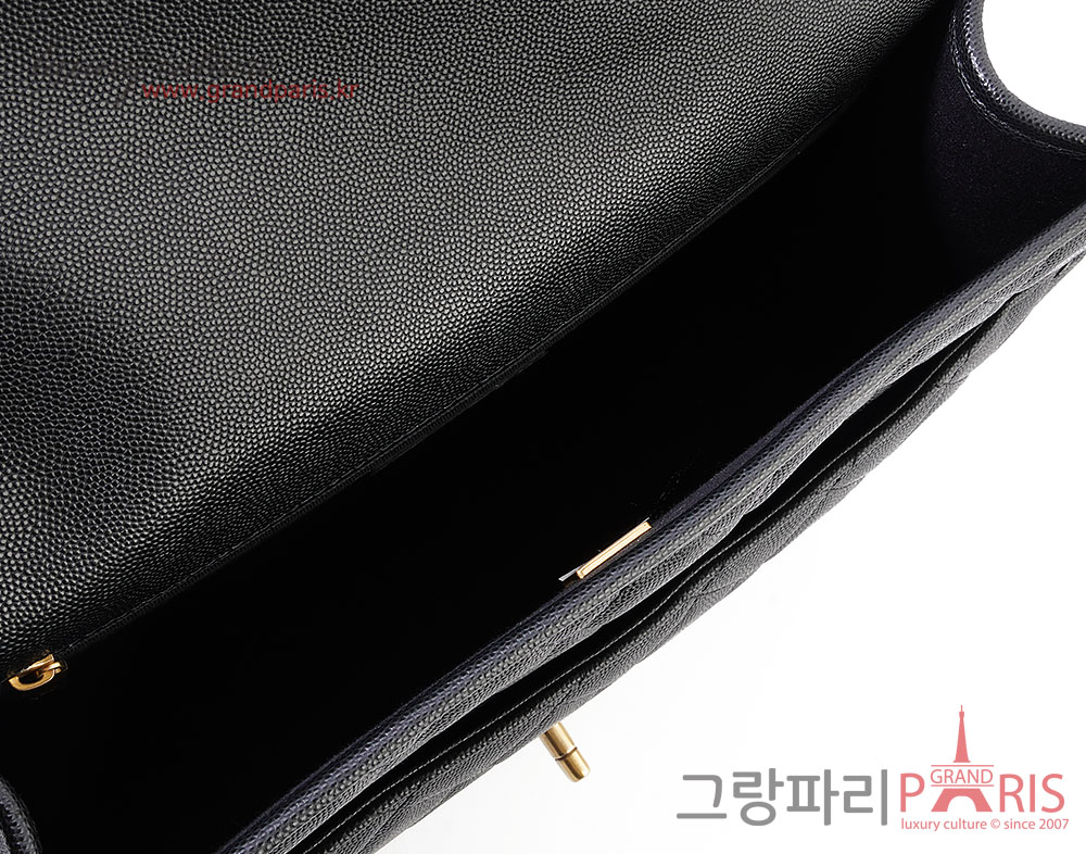 샤넬 클래식 라지 백팩 블랙 금장 캐비어