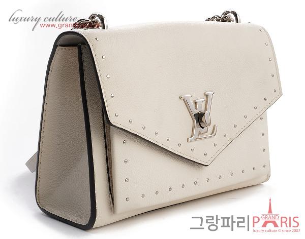 루이비통 아이보리 트위스트 숄더 