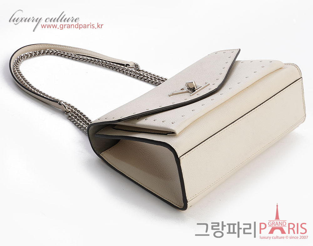 루이비통 아이보리 트위스트 숄더 