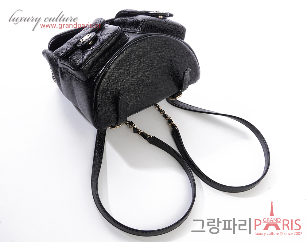 샤넬 투포켓 미듐 듀마 백팩 블랙 샴페인골드