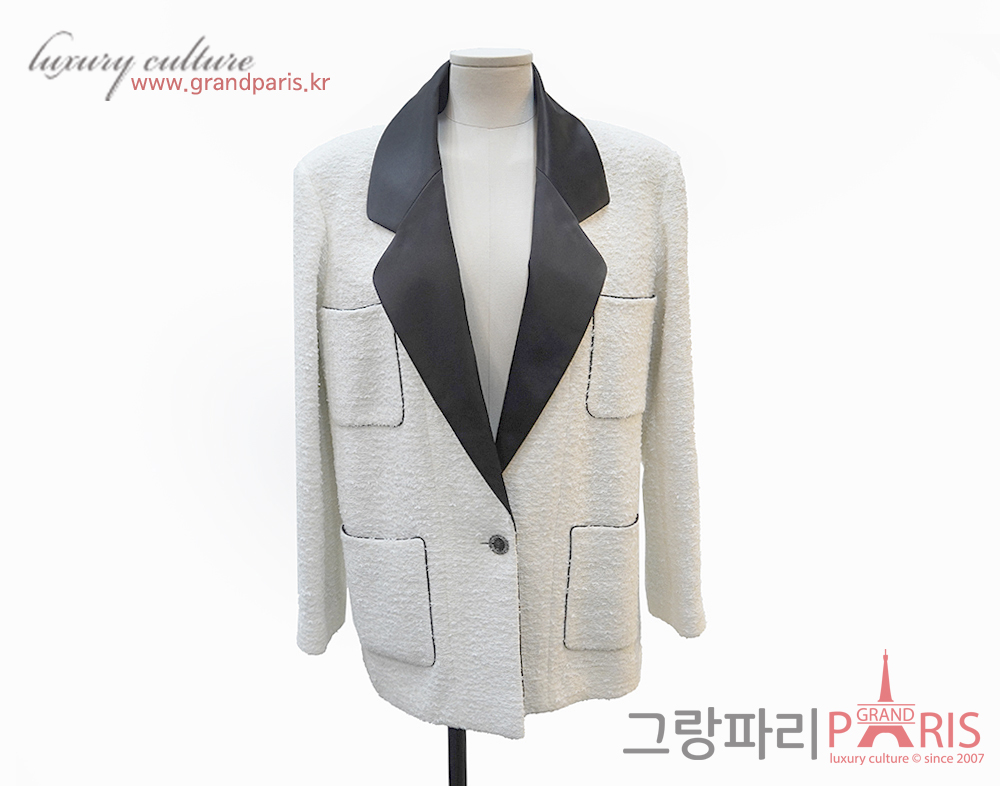 샤넬 화이트 블랙 코튼 트위드 자켓 36	